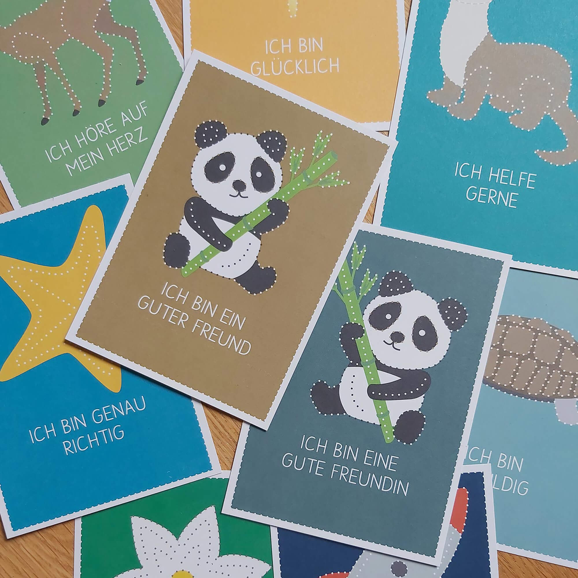 Affirmationskarten Prickelvorlagen 24+1 Familienmomente - malmichbuntbest.com
