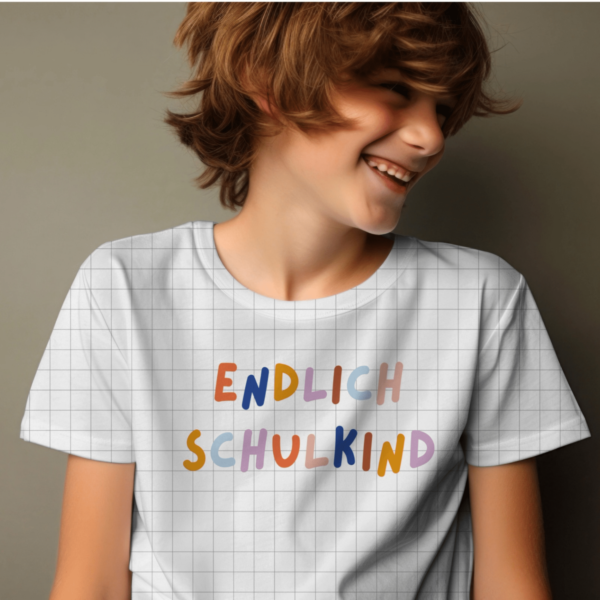 Modern Kids Art - Bügelbild "Endlich Schulkind" groß Modern Kids Art - malmichbuntbest.com