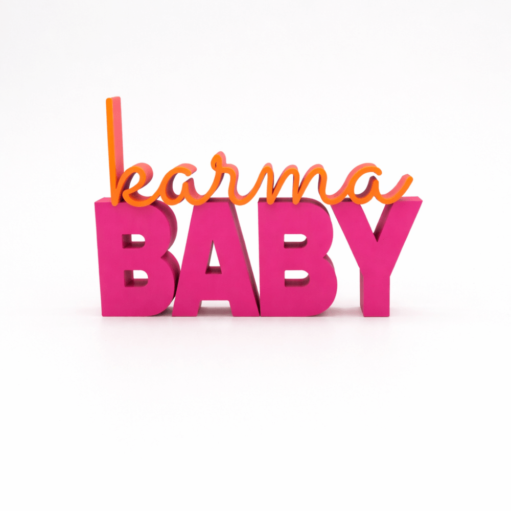 3D Drucker Schriftzug „Karma Baby“ – Pink - Orange Jeka - malmichbuntbest.com