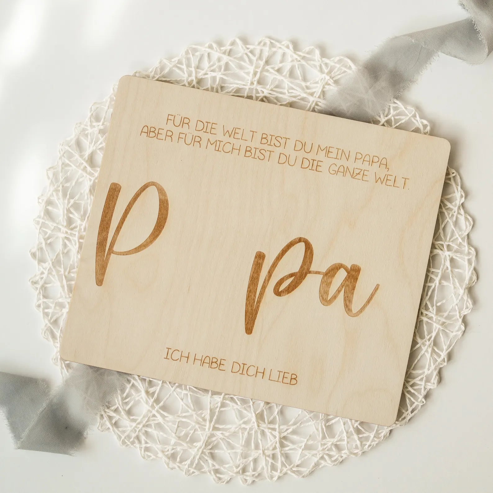 Handabdruck Brettchen Papa – Personalisiertes Holzgeschenk (1 Kind) Alicas Schlawiner - malmichbuntbest.com