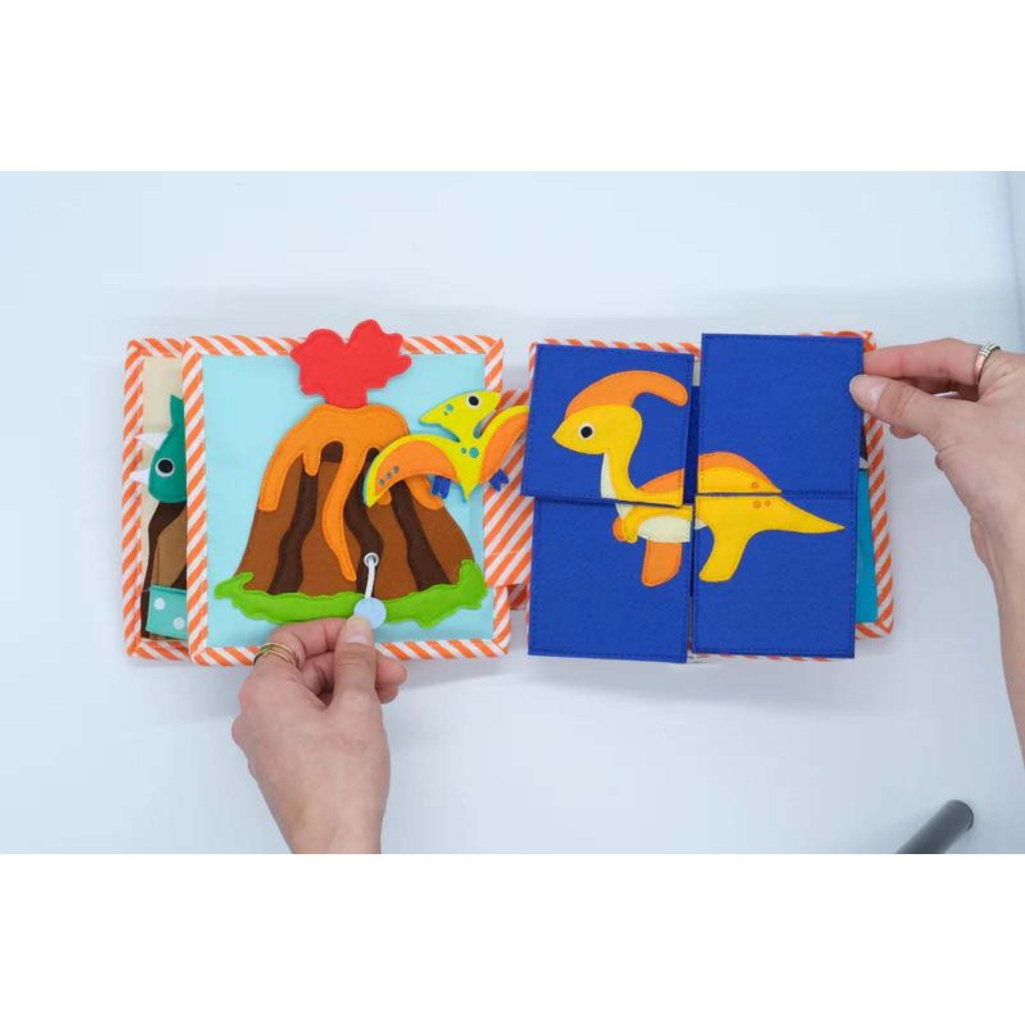 Jolly Design - Mini Quiet Book "Dinofreunde" Jolly Designs - malmichbuntbest.com