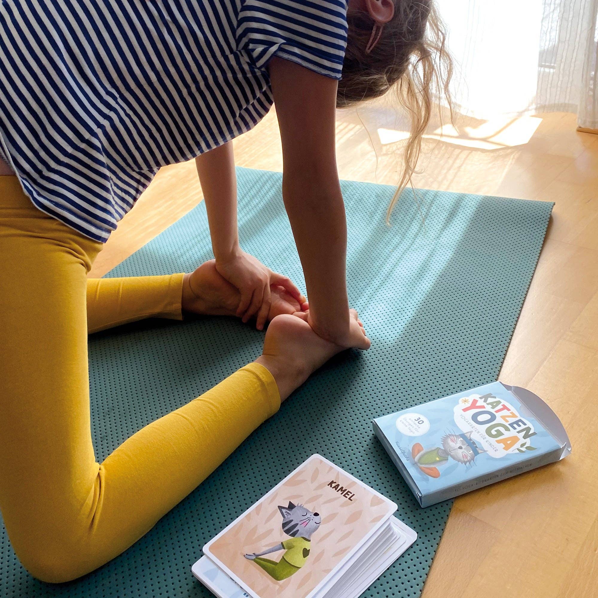 Katzenyoga – Yoga - Karten für Kinder Rüsselfuchs - malmichbuntbest.com