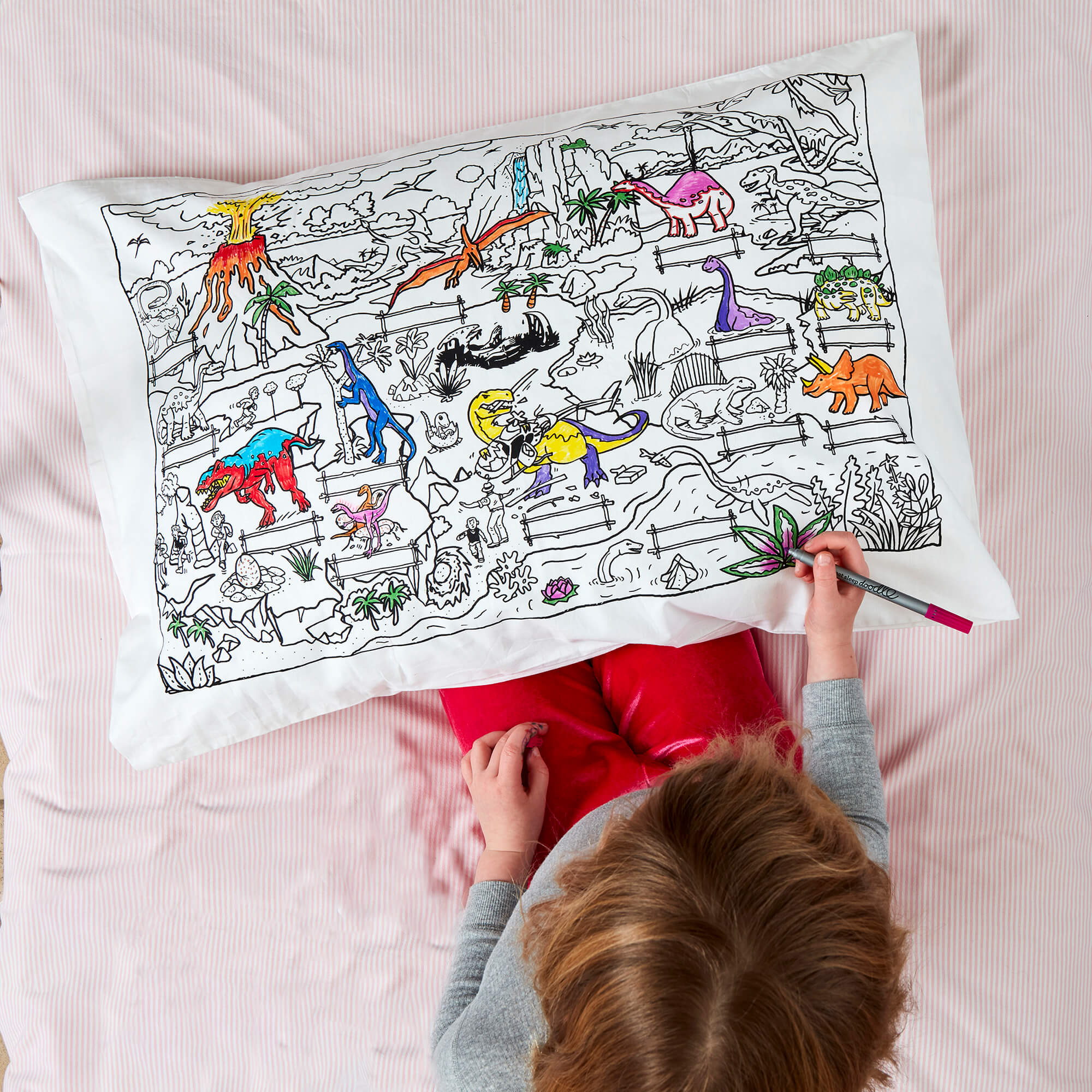 Kopfkissen zum Ausmalen Dinosaurier EatSleepDoddle - malmichbuntbest.com