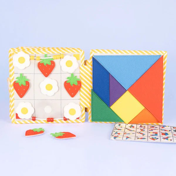 Mini Quiet Book "Spielewelt" (ab 3 Jahren) Jolly Designs - malmichbuntbest.com