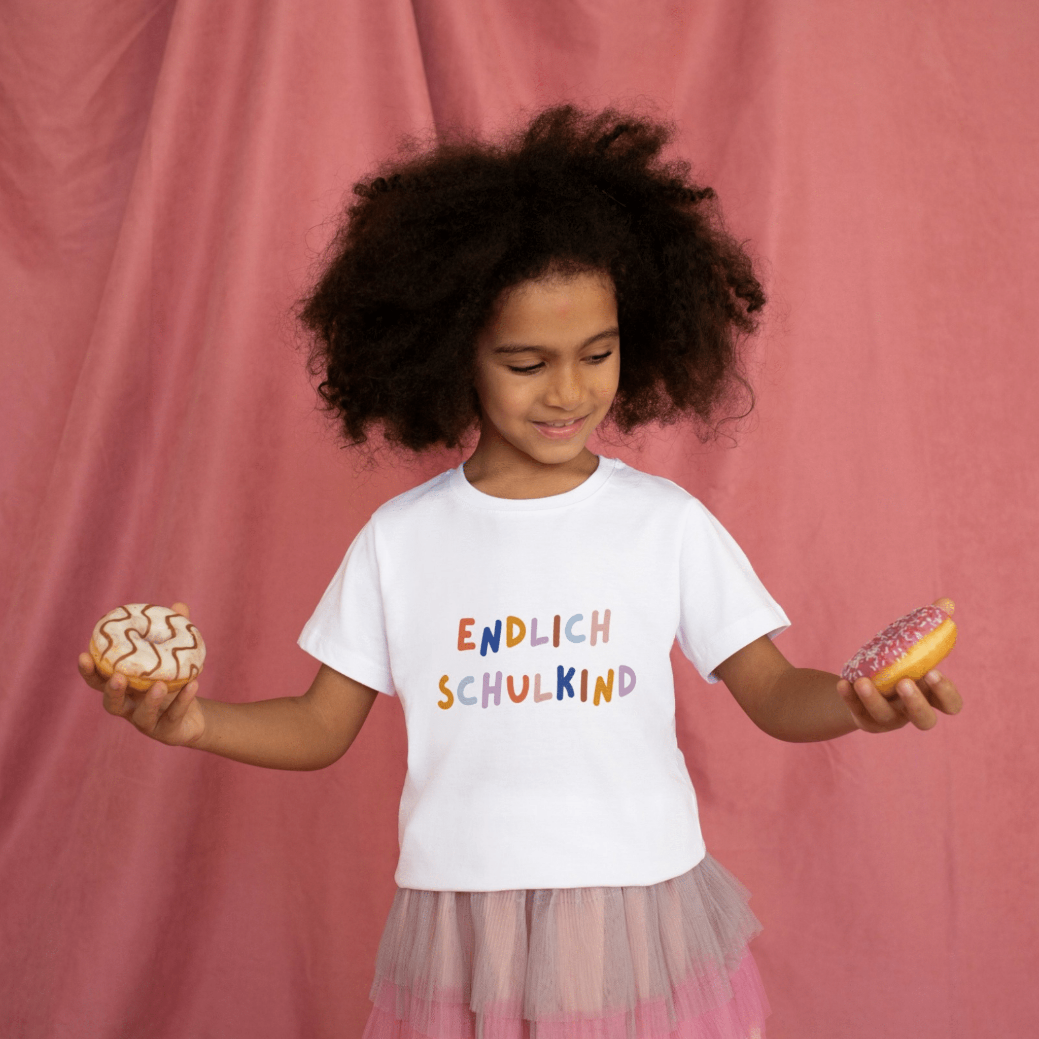 Modern Kids Art - Bügelbild "Endlich Schulkind" groß Modern Kids Art - malmichbuntbest.com