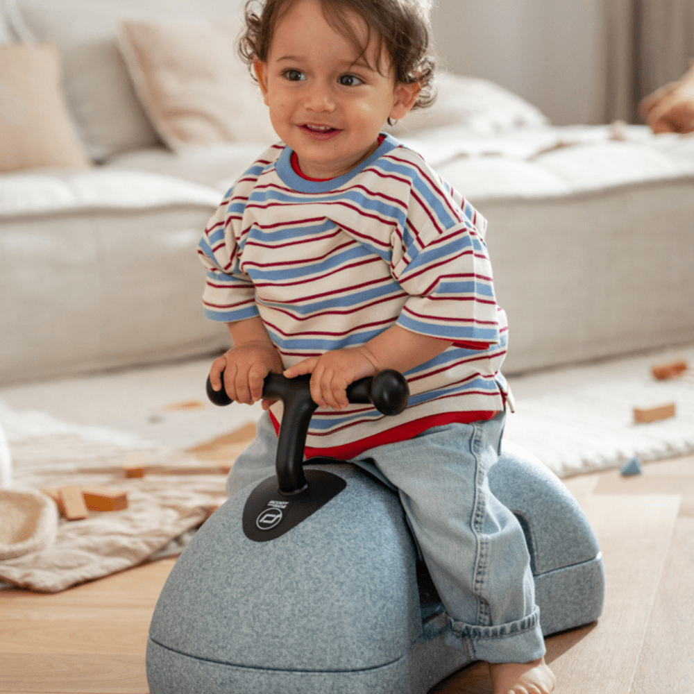 My first Scoot & Ride Babyroller steel Scout & Ride - malmichbuntbest.com