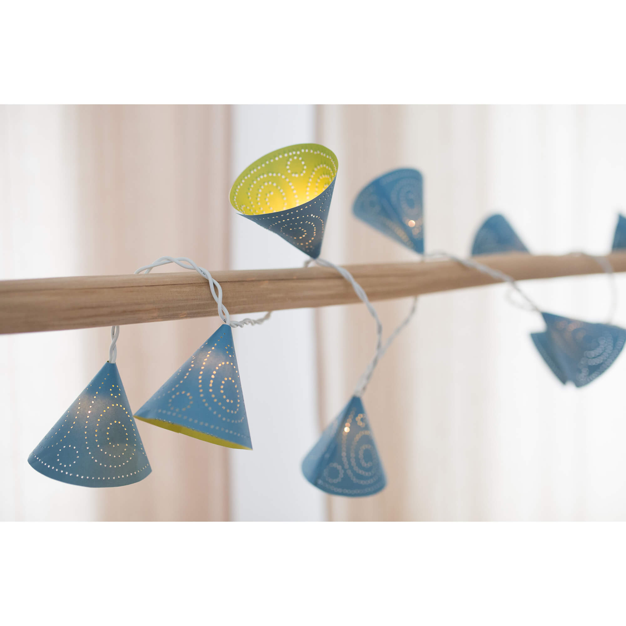 Prickelset Lichterkette Blau - Kegel Familienmomente - malmichbuntbest.com