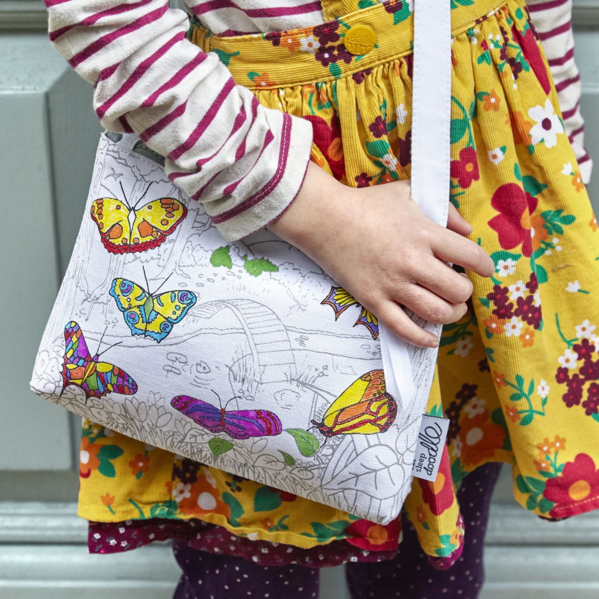 Umhängetasche zum Ausmalen Schmetterling EatSleepDoddle - malmichbuntbest.com